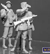 Master Box 1/35 Italian Military men WWII era x five figures (MB35144)