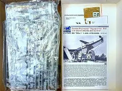 Bronco Models 1/35 Bronco Models 1/35 German Rheinmetall "Rheintochter" R-2 Anti-Aircraft Missiles and Launcher (35050)