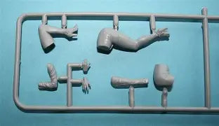 Master Box Ltd 1/24 Sarah Woods Caught in the cross-fire. (The Heist series Kit No. 3) (24066)