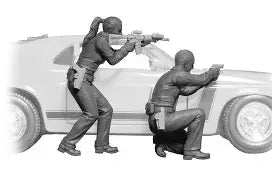 Master Box Ltd 1/24 The Heist series, Kit №1 Sgt Jack Melgoza and Patrolman Sally Taylor Shots fired (24064)