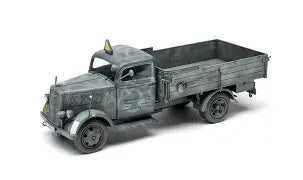 ICM 1/35  Typ 2,5-32 (1,5to) WWII German Light Truck (35401)