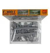PM Model 1/72 F-100 C North American Super Sabre (PM-402)
