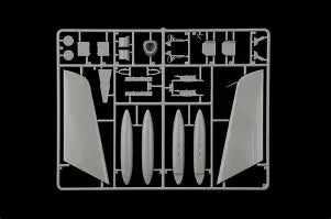 Italeri 1/48 North American FJ-2/3 Fury (2811)