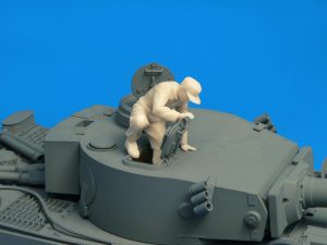 MiniArt 1/35 German Tank Crew France 1944 Special Edition (35252)