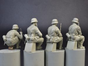 MiniArt 1/35 German Panzergrenadiers (35248)