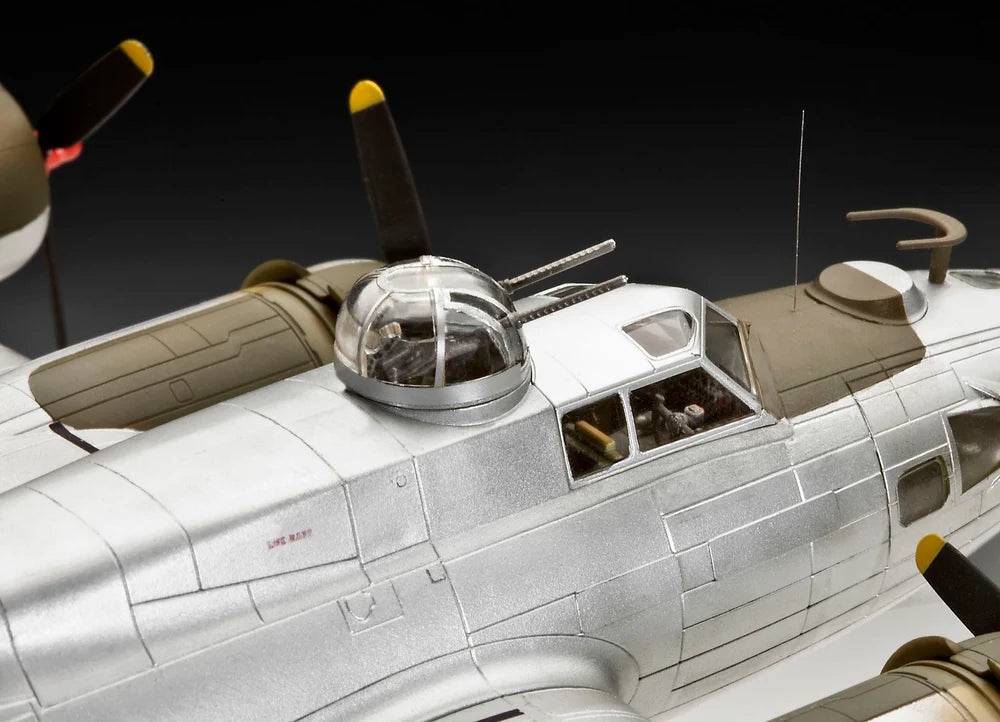 Revell 1/72 B-17G "Flying Fortress" (04283)