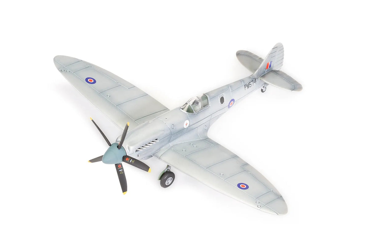 Airfix 1/72 Supermarine Spitfire PR.XIX (A02017B)