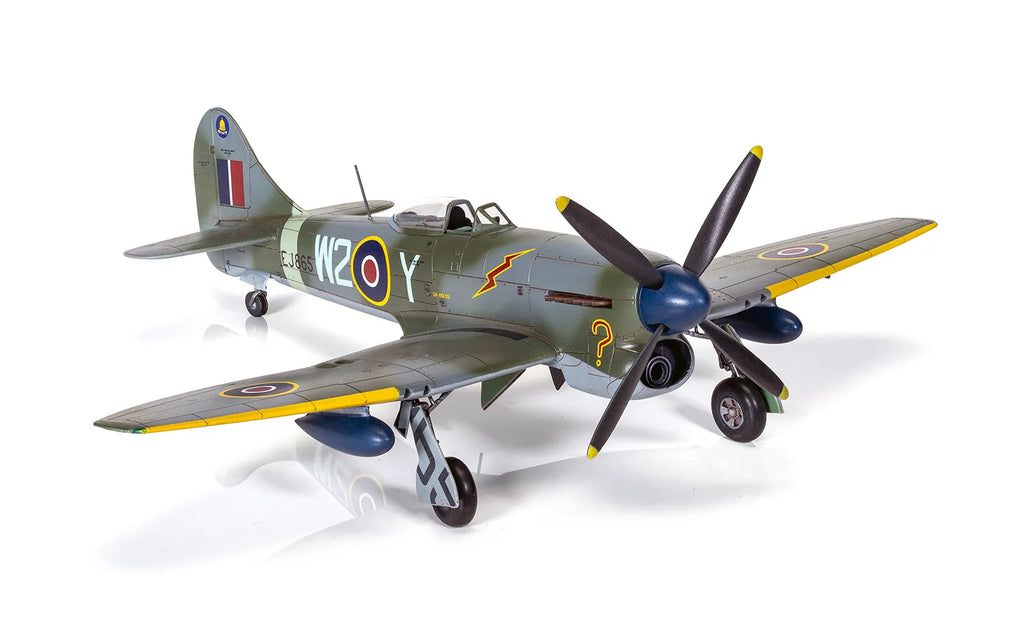 Airfix 1/72 Hawker Tempest Mk.V Post War (A02110)