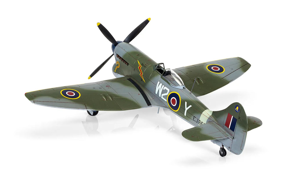 Airfix 1/72 Hawker Tempest Mk.V Post War (A02110)