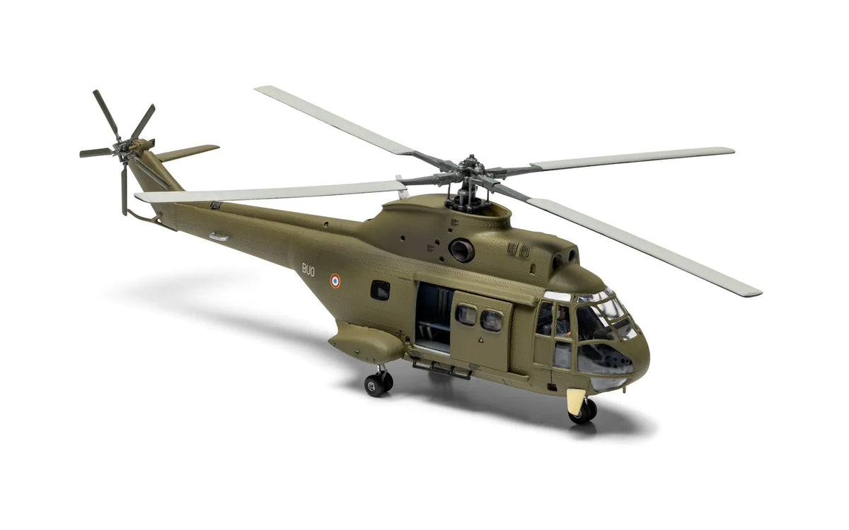 Airfix 1/72 Westland Puma HC.1 Vintage Classics (A03021V)