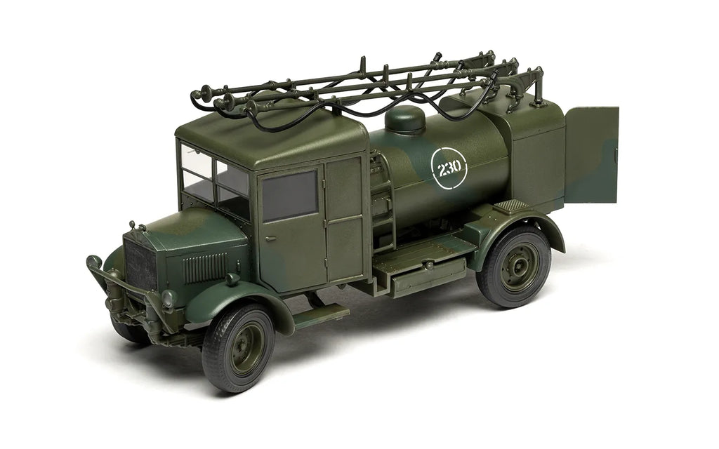 Airfix 1/48 Albion 3-Point Fueller (A03312)