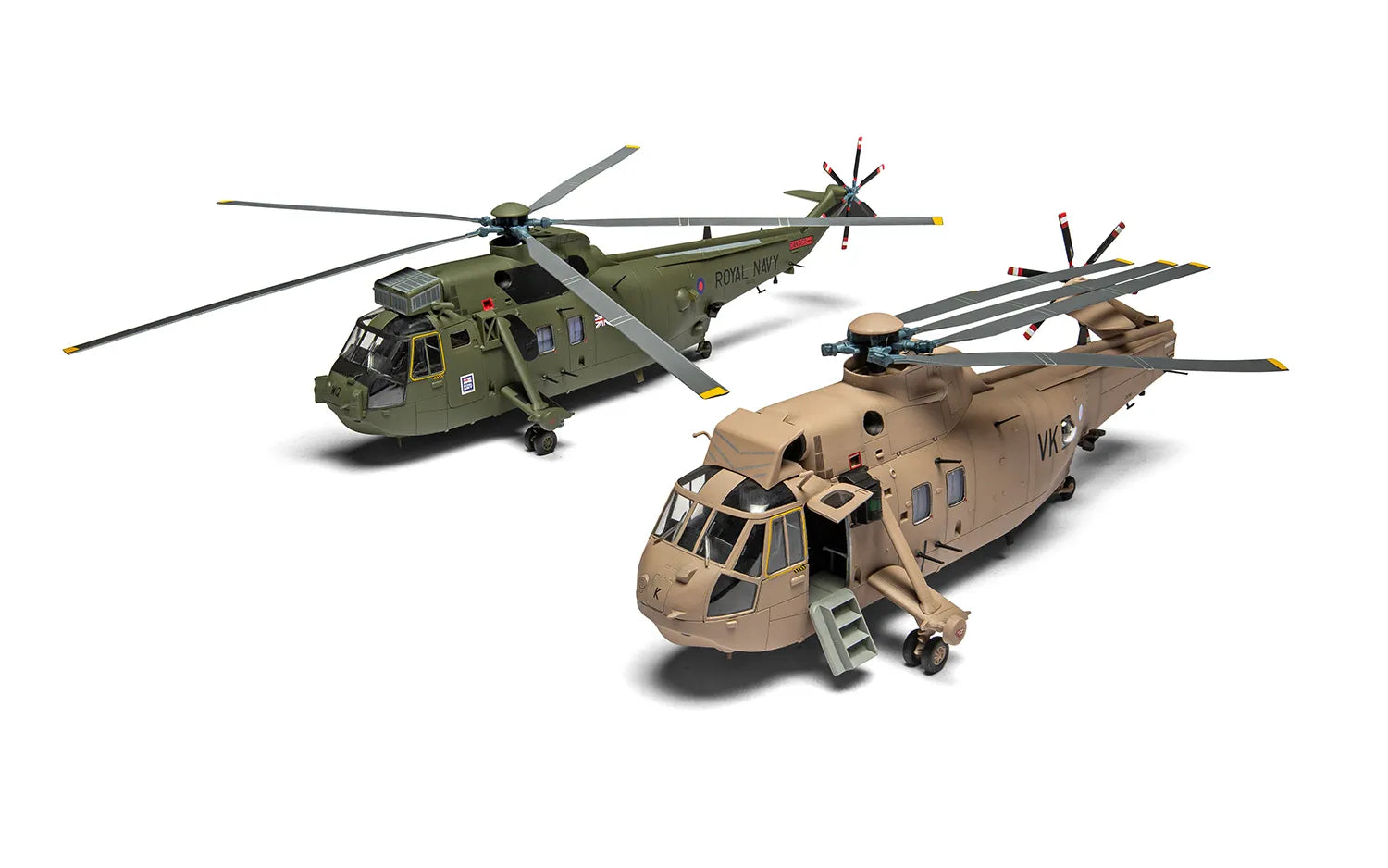 Airfix 1/72 Westland Sea King HC.4 (A04056A)