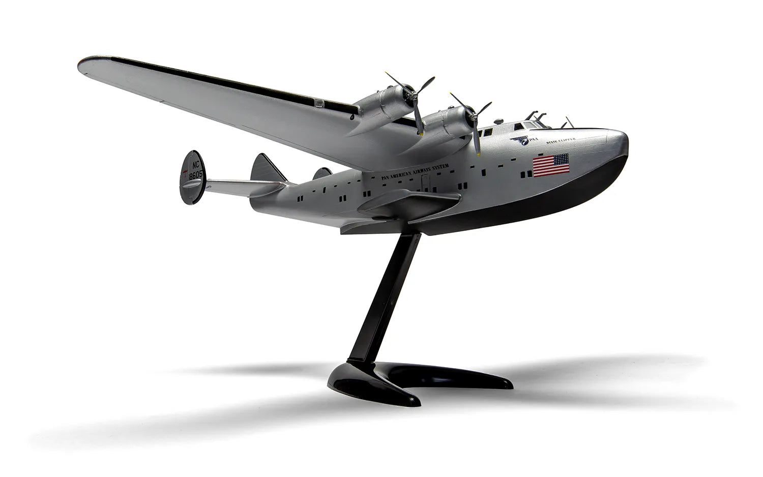 Airfix 1/144 Vintage Classic Boeing 314 Clipper (A04172V)