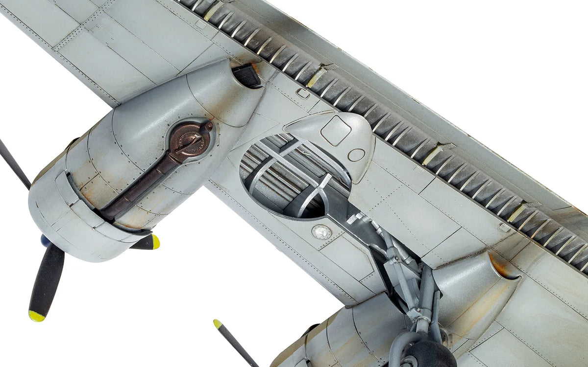 Airfix 1/72 Consolidated B-24H Liberator (A09010) — New — image 7 of 8
