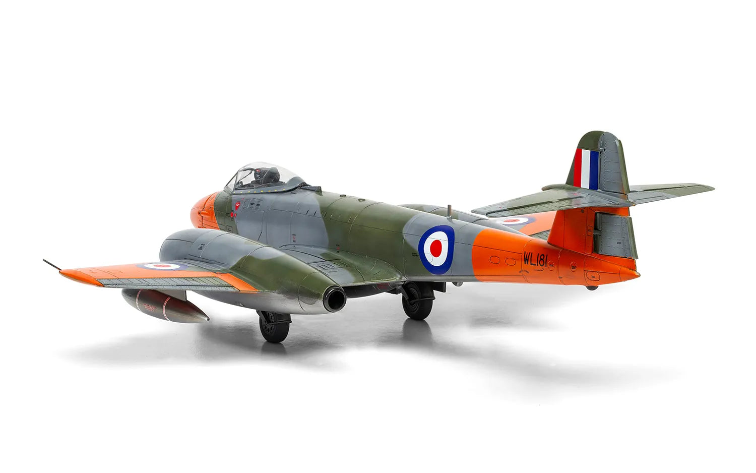 Airfix 1/48 Gloster Meteor F.8 (A09182A)