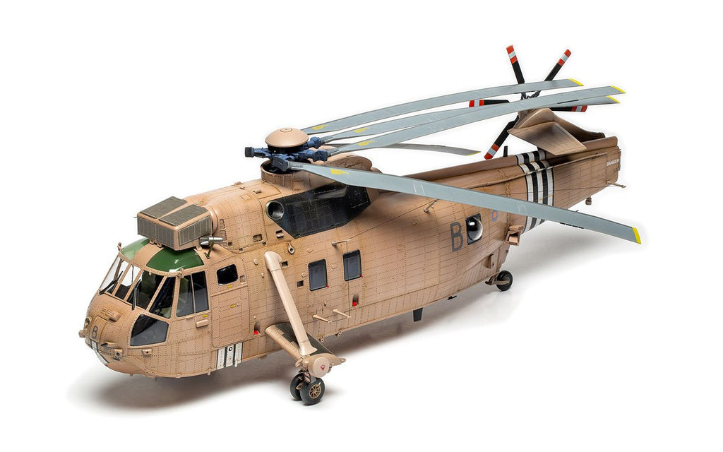 Airfix 1/48 Westland Sea King HC.4 (A11008)