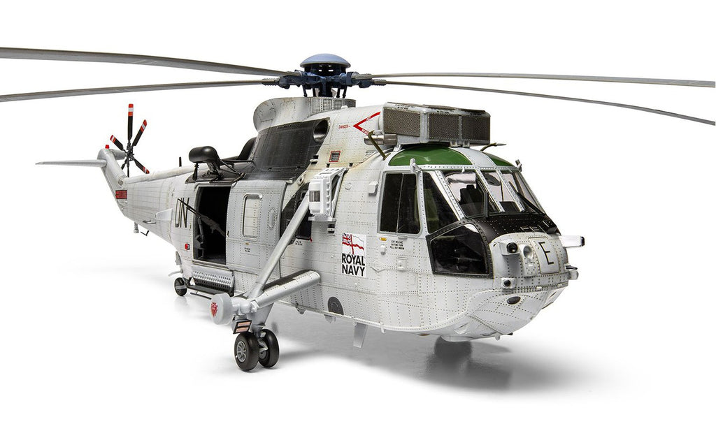 Airfix 1/48 Westland Sea King HC.4 (A11008)