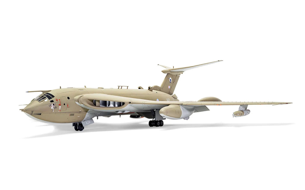 Airfix 1/72 Handley Page Victor K.2/SR.2 (A12009) — New — image 5 of 5
