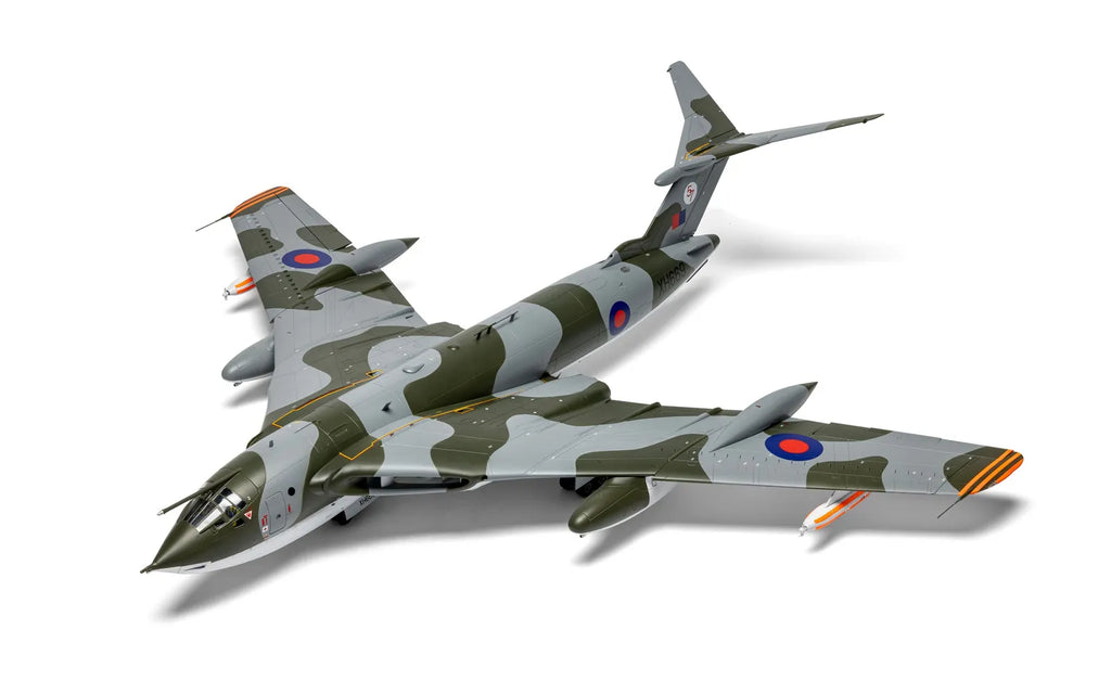 Airfix 1/72 Handley Page Victor K.2/SR.2 (A12009) — New — image 2 of 5