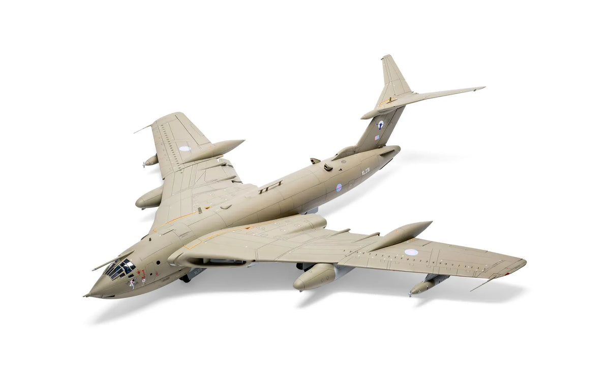 Airfix 1/72 Handley Page Victor K.2/SR.2 (A12009) — New — image 4 of 5