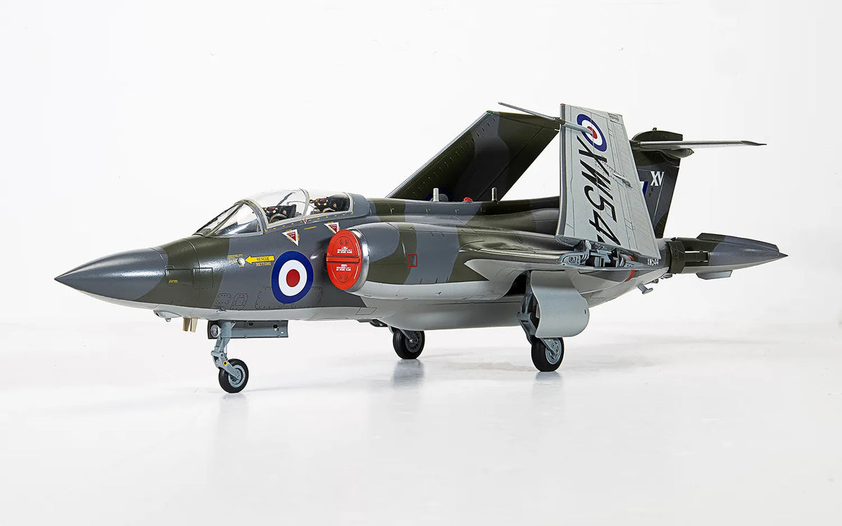 Airfix 1/48 Blackburn Buccaneer S.2B (A12014)