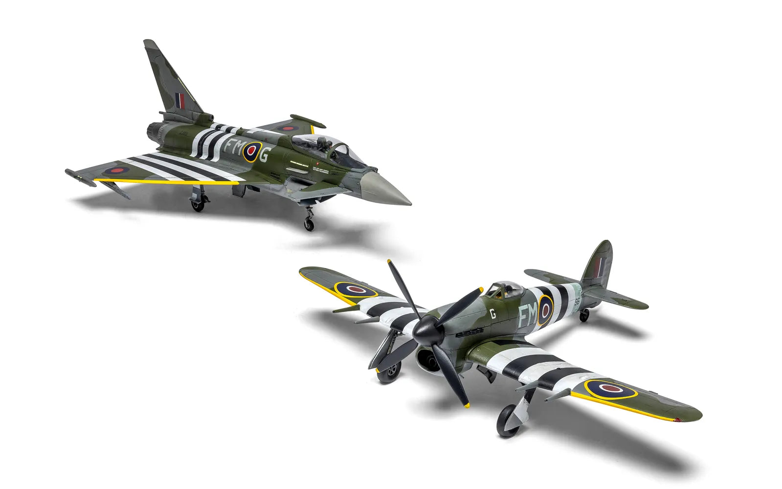 Airfix 1/72 Eurofighter Typhoon FGR.4 "Moggy" & Hawker Typhoon Mk.IB (A40001)
