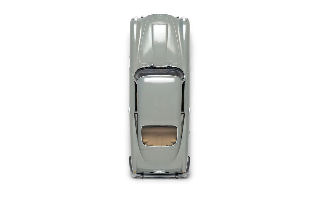 Airfix 1/43 Aston Martin DB5 Gift Set (A68230) — New — image 7 of 7