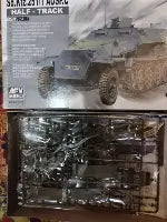 AFV Club 1/48 Sd.Kfz.251/1 Ausf.C Half-Track (AF48007)