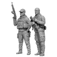 Master Box Ltd 1/35 Russian-Ukrainian War Series Kit No 4 Territorial Defence Forces of Ukraine.  Bucha clean-up from Russian marauders and rapists, April 2022  (MB35226)