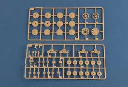 HobbyBoss 1/35 German Pz.Kpfw.III/IV auf Einheitsfahrgestell (small Turret) (84510)