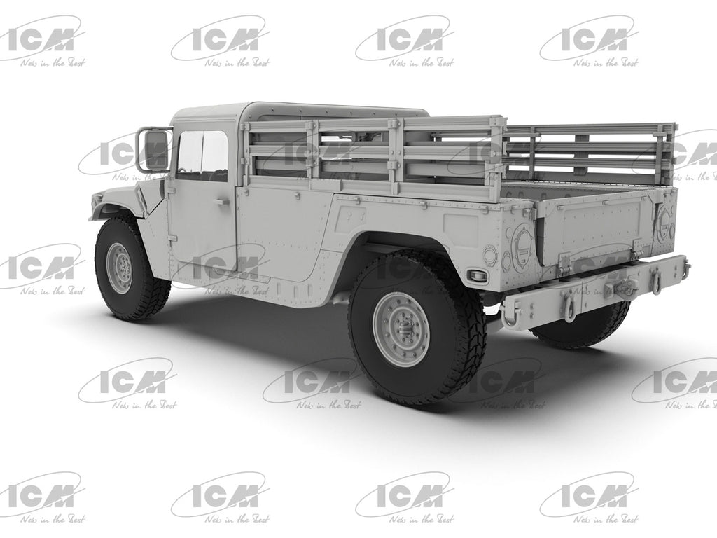 ICM 1/35 Humvee M1097A2 Cargo Carrier (35436)