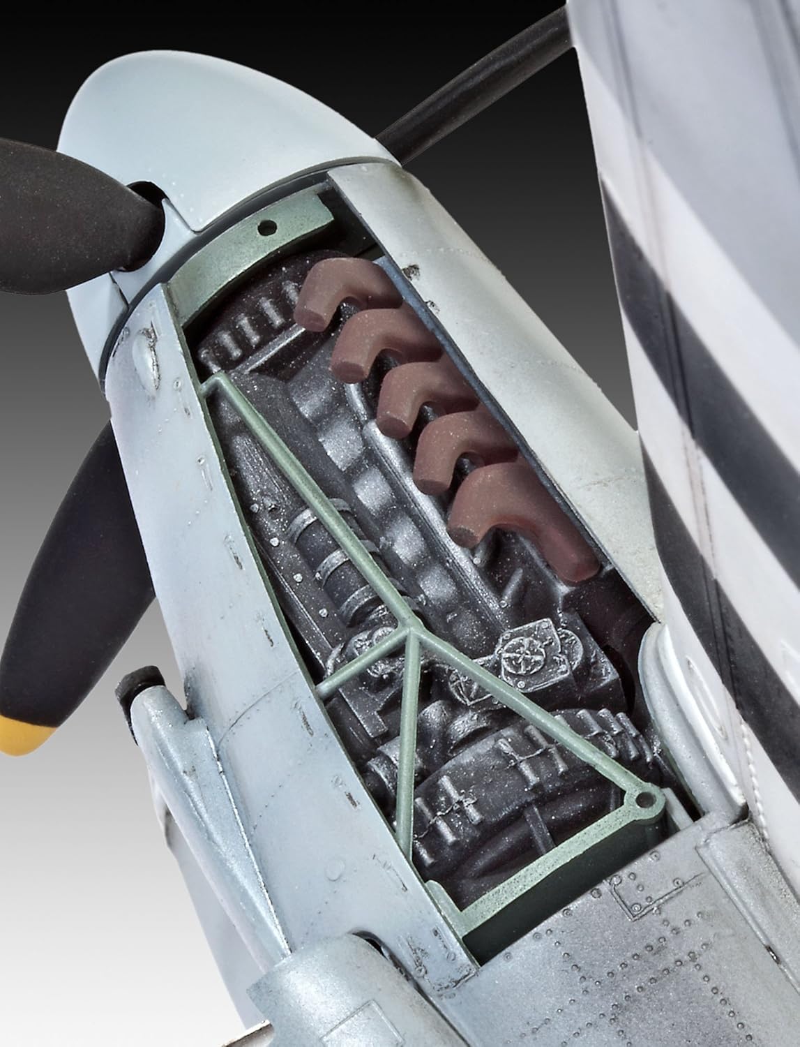 Revell 1/32 De Havilland Mosquitto Mk.IV (04758)