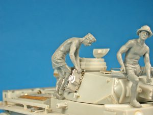 MiniArt 1/35 German Tank Crew "Afrika Korps" Special Edition (35278)