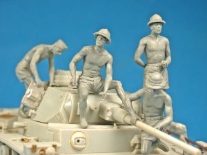 MiniArt 1/35 German Tank Crew "Afrika Korps" Special Edition (35278)