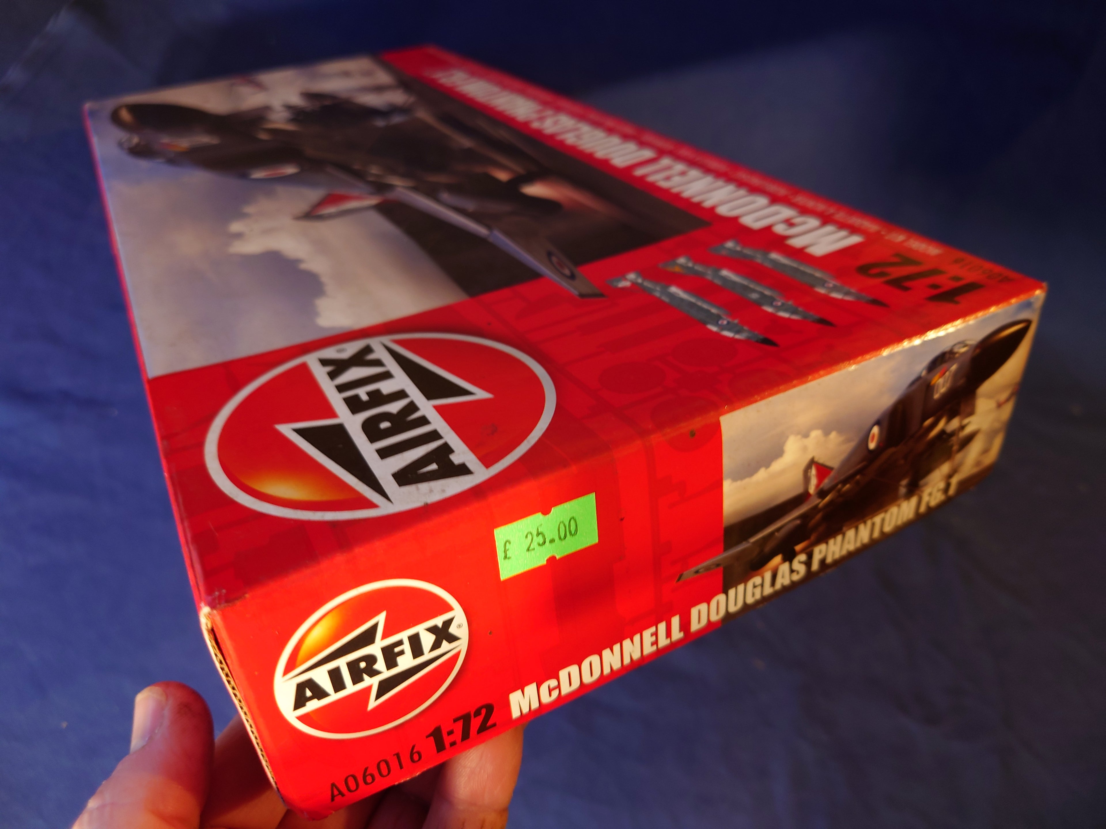 Airfix 1/72 McDonnell Douglas Phantom FG.1 (A06016)