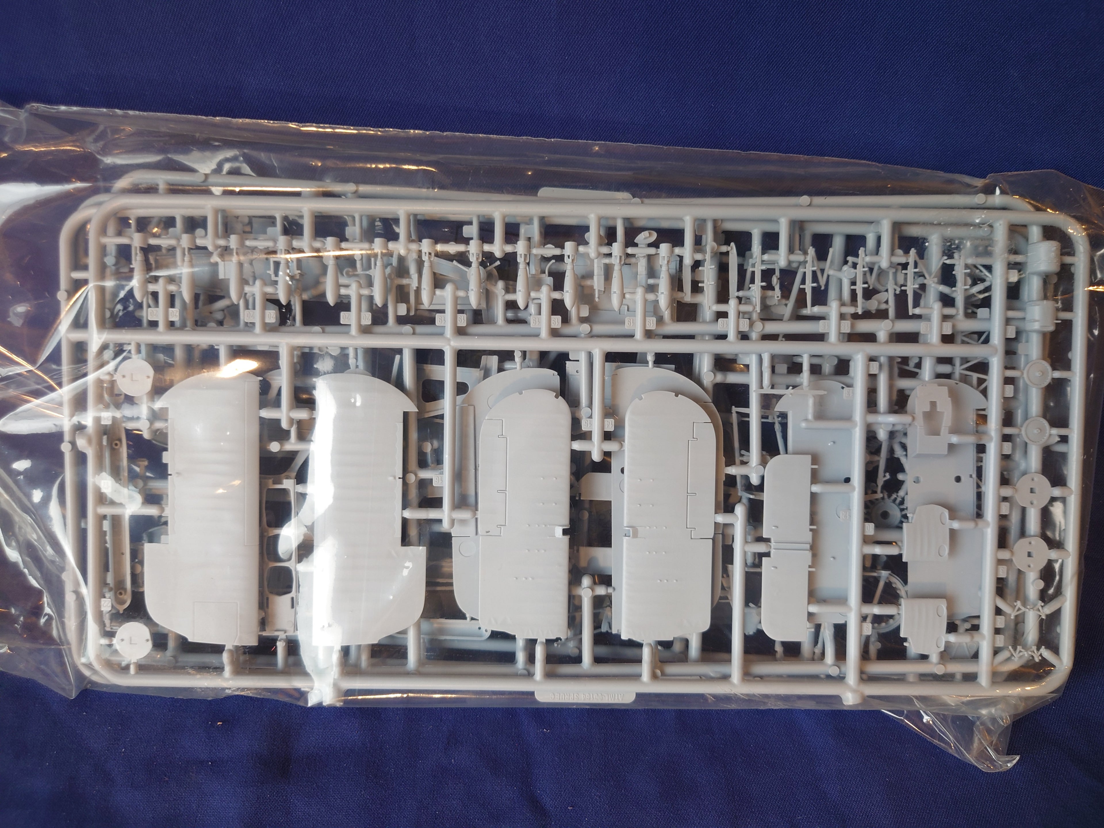 Airfix 1/72 Fairey Swordfish Mk.I (A04053)