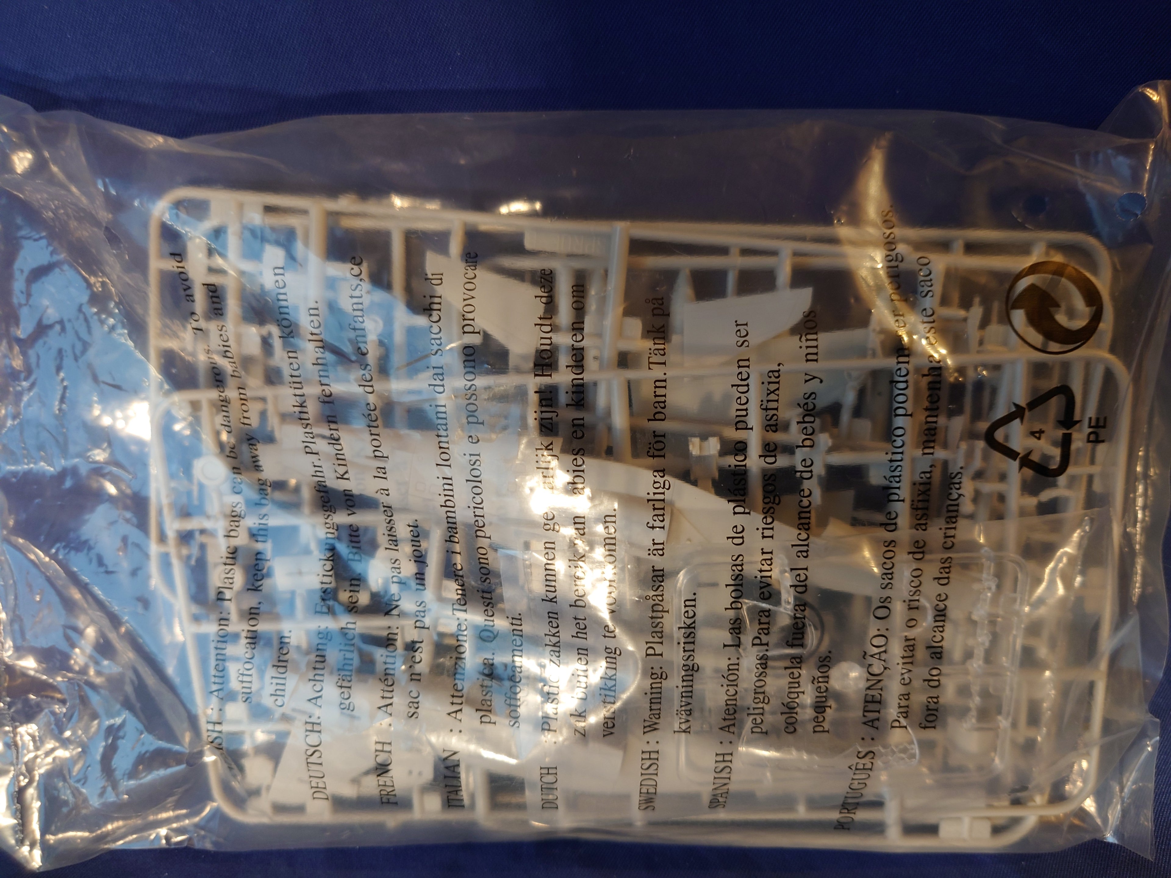 Airfix 1/72 BAe Systems Hawk (A03073)