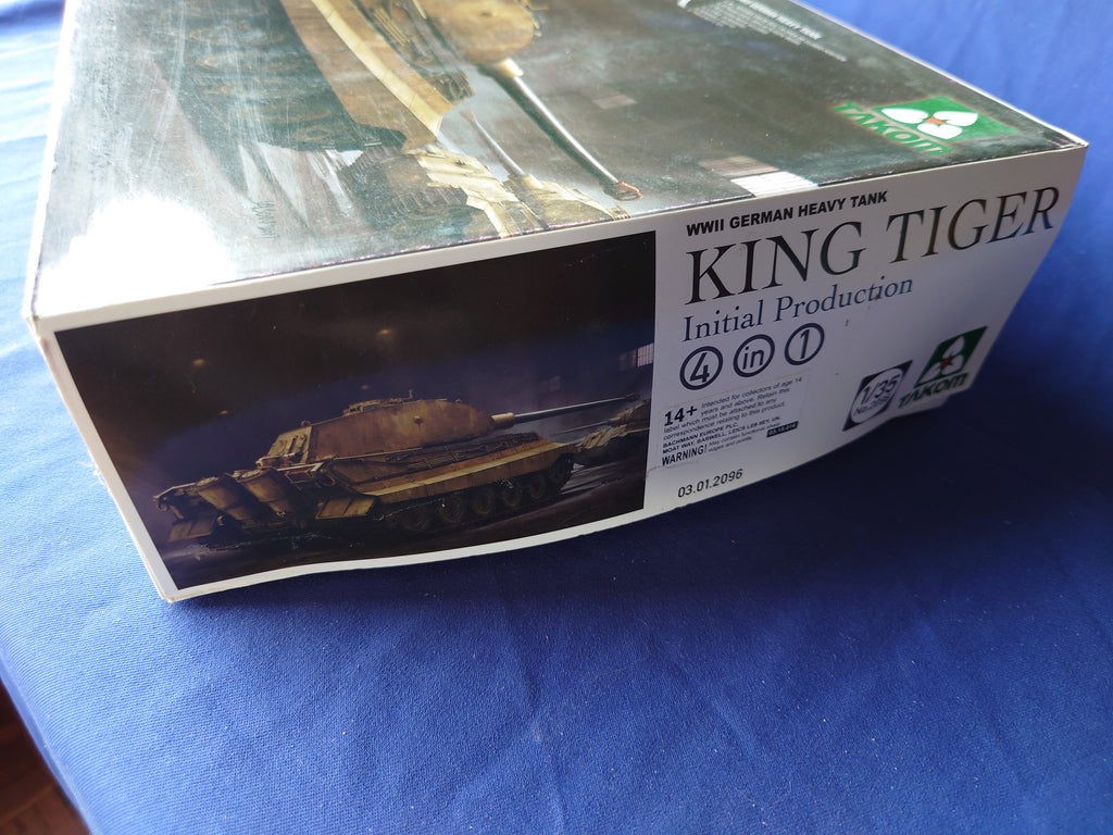 Takom 1/35 WWII German Heavy Tank King Tiger Initial production (2096)