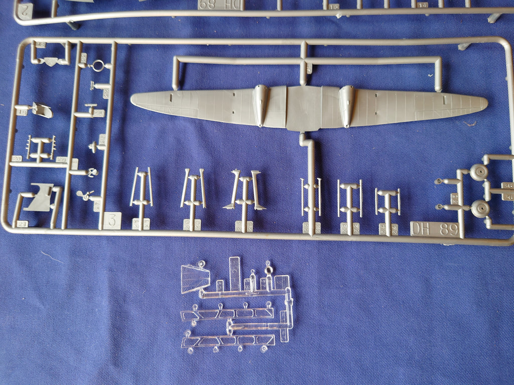Airfix 1/72 De Havilland Dragon Rapide (04047)