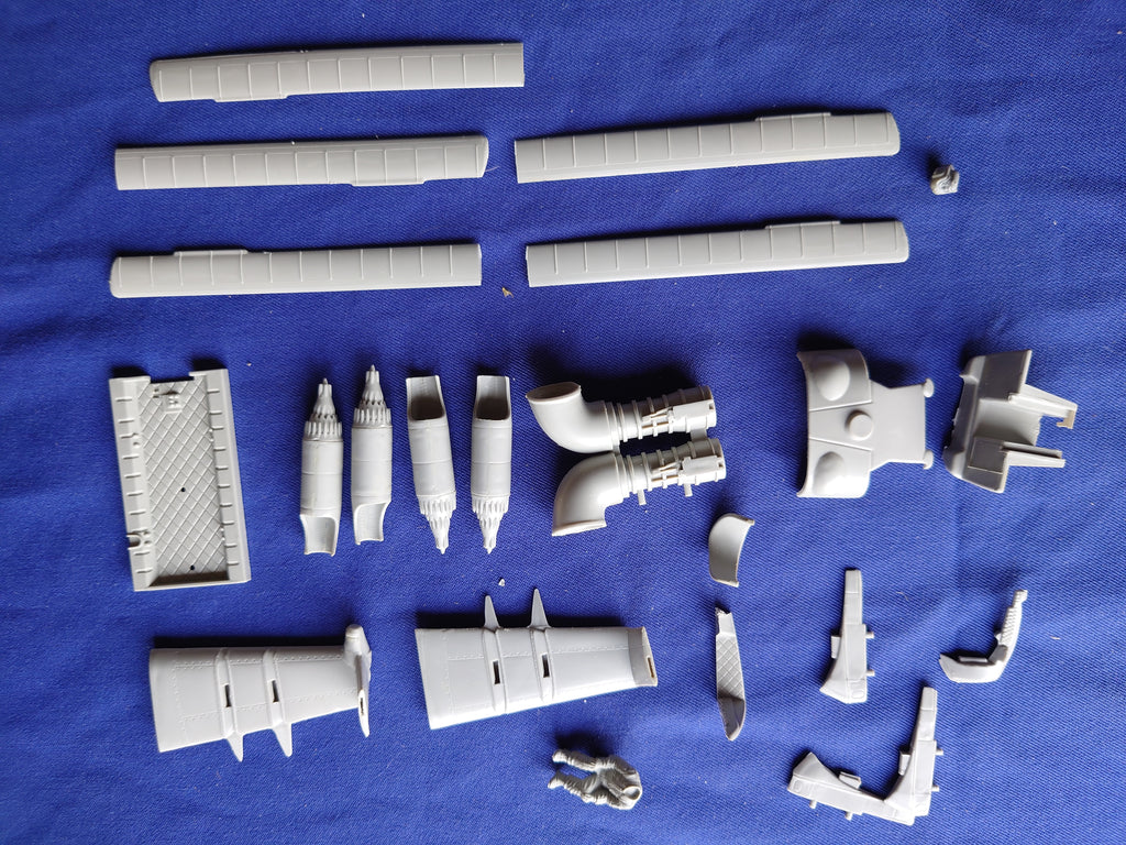 Mini Hobby Models 1/48 Static Aircraft Series Mi-24D Hind-D (10)