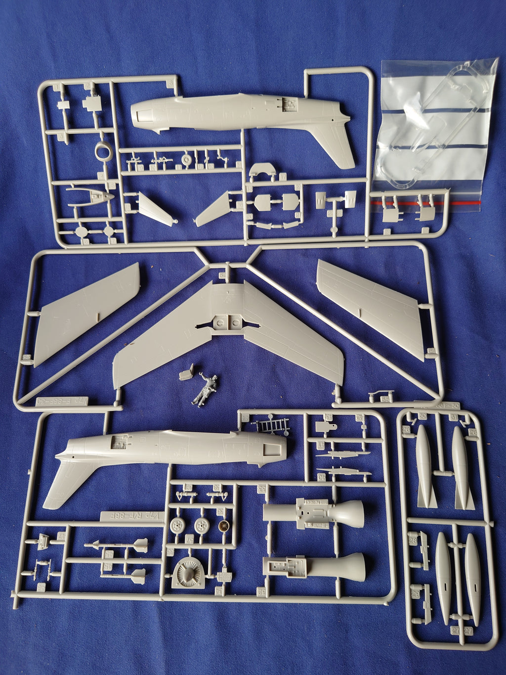 Fujimi 1/72 North American Rockwell F-86F Sabre Mig Killer (F-19)