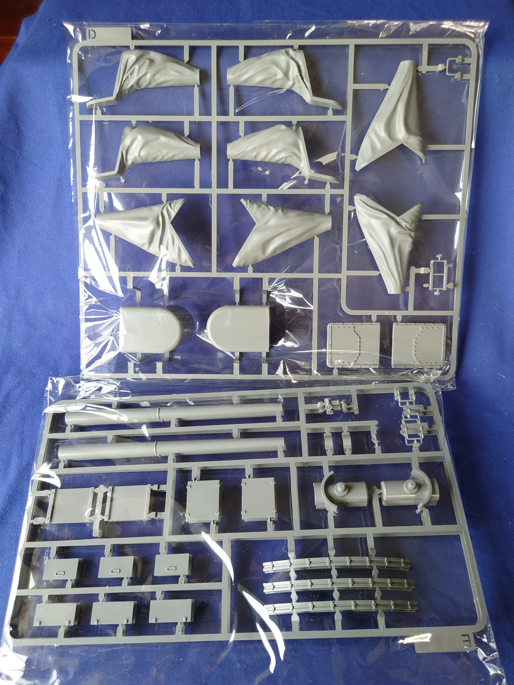 Takom 1/35 15 cm SK C/28 Guns Bismarck Bb II/Stb II Turret (2147)
