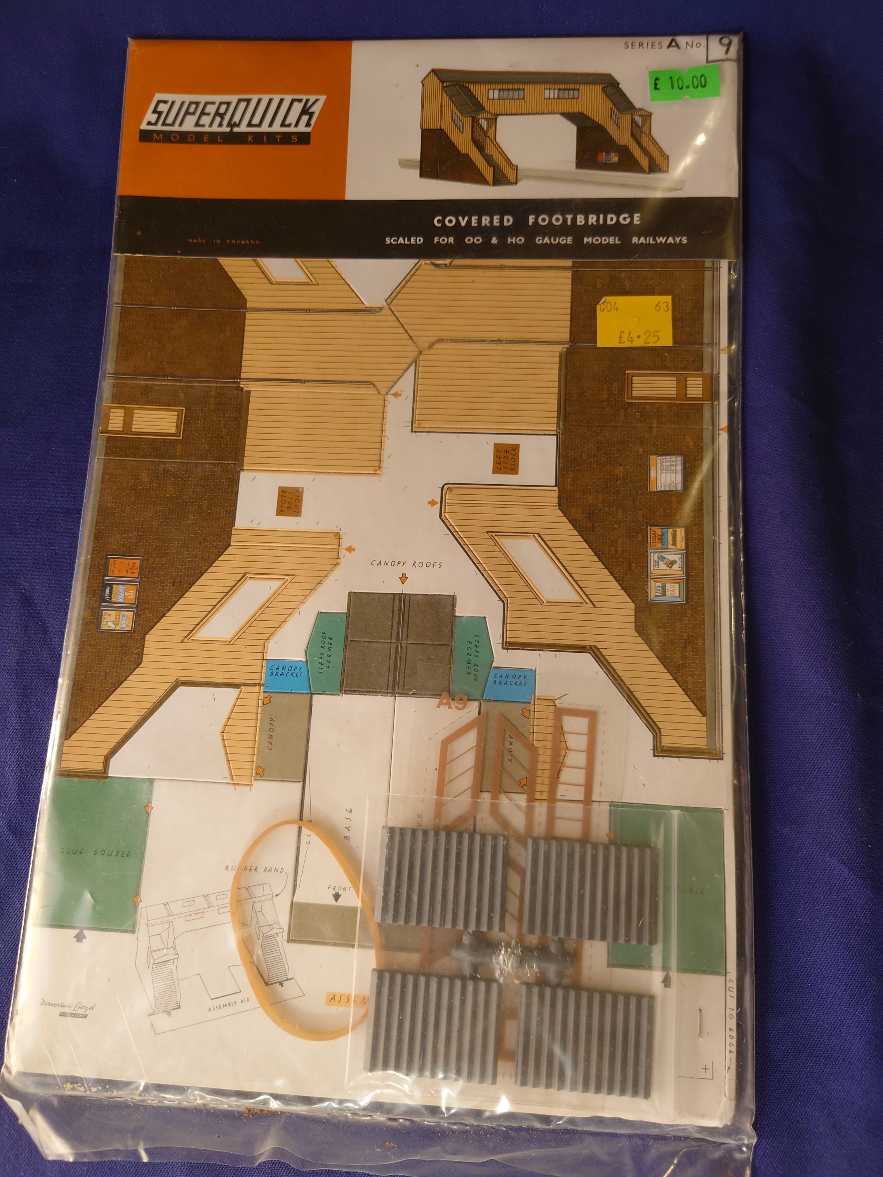 SuperQuick OO HO Series A Covered Footbridge (9)