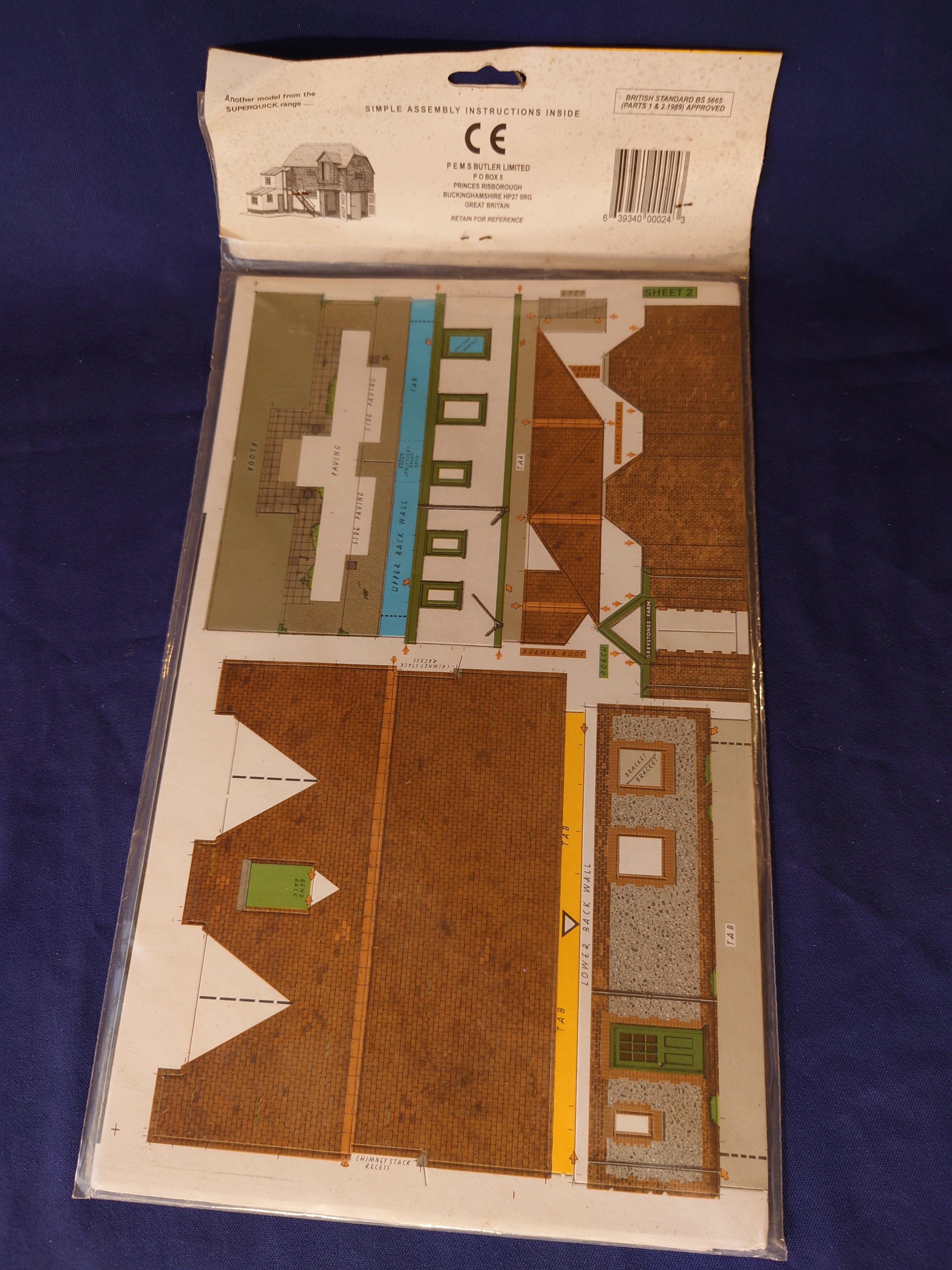 SuperQuick OO HO Series B "Greystones" Farmhouse (24)