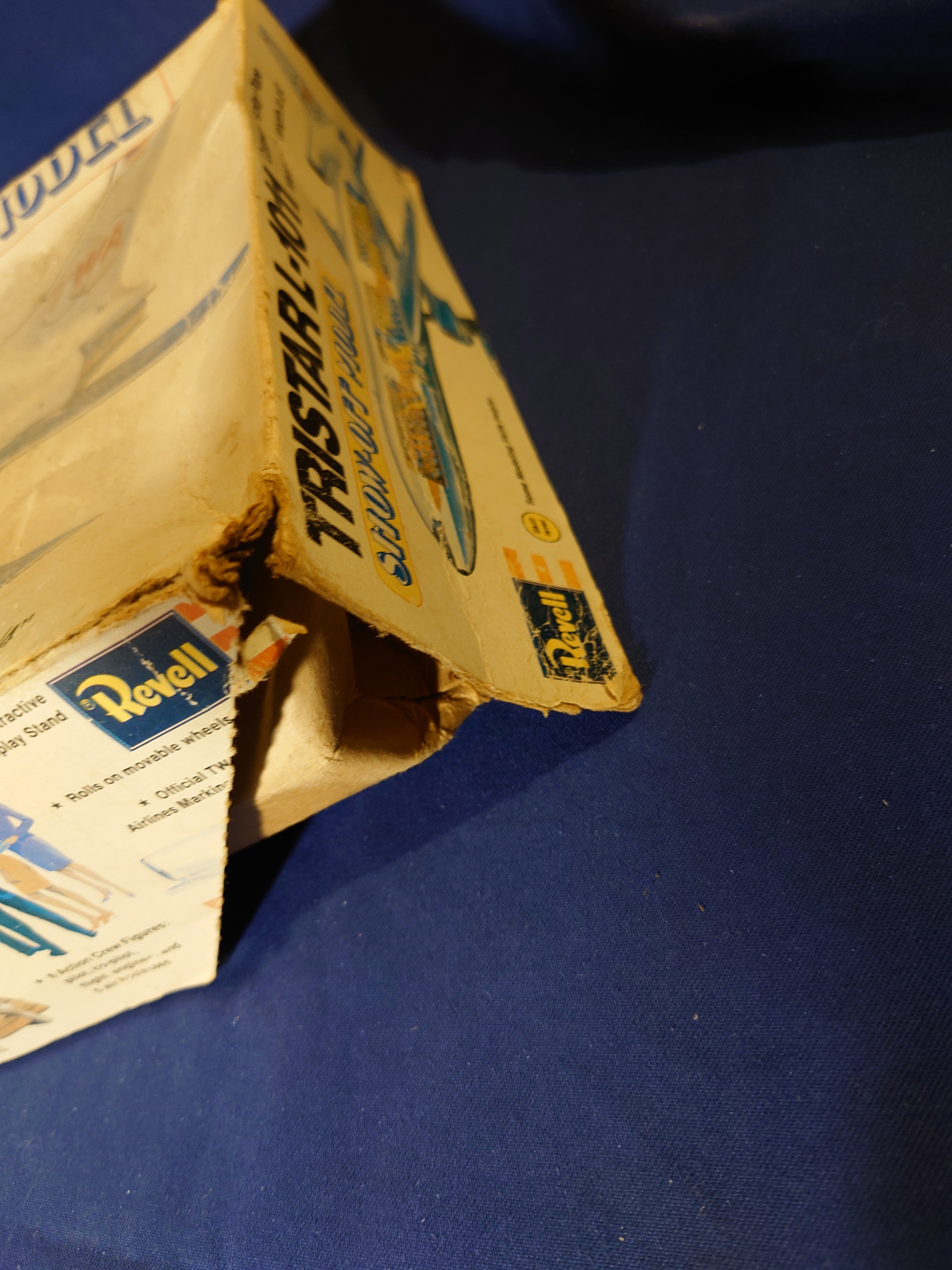 Revell 1/144 TriStar L-1011 Cutaway Display Plane (H-196)