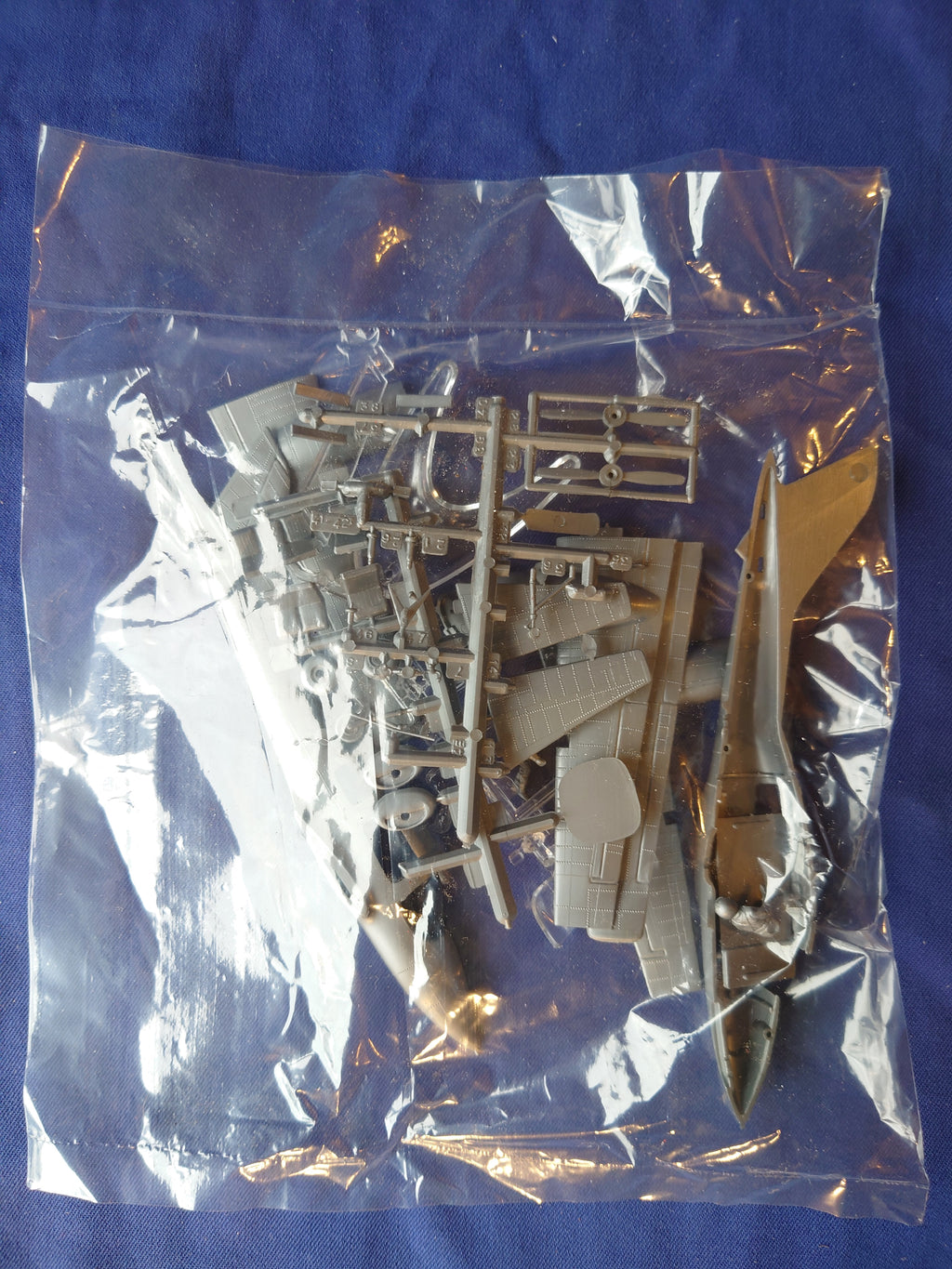 Airfix 1/72 Beagle Basset 206 (Series 2 1968) (255)