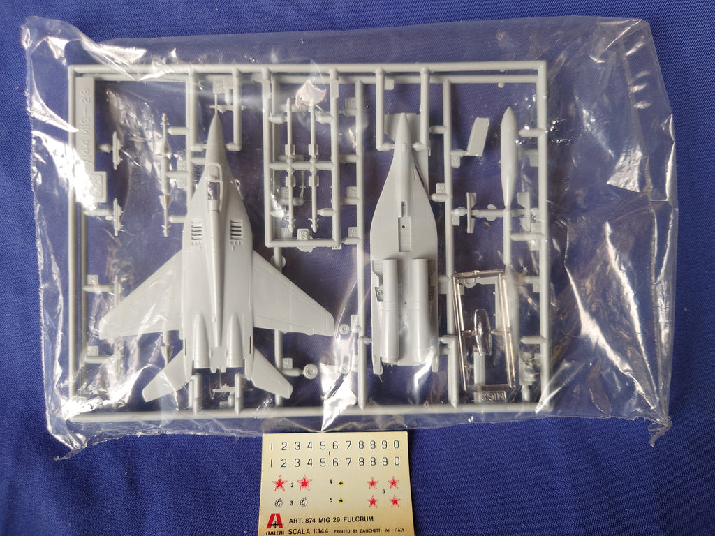 Italeri 1/144 MiG-29 Fulcrum (874)