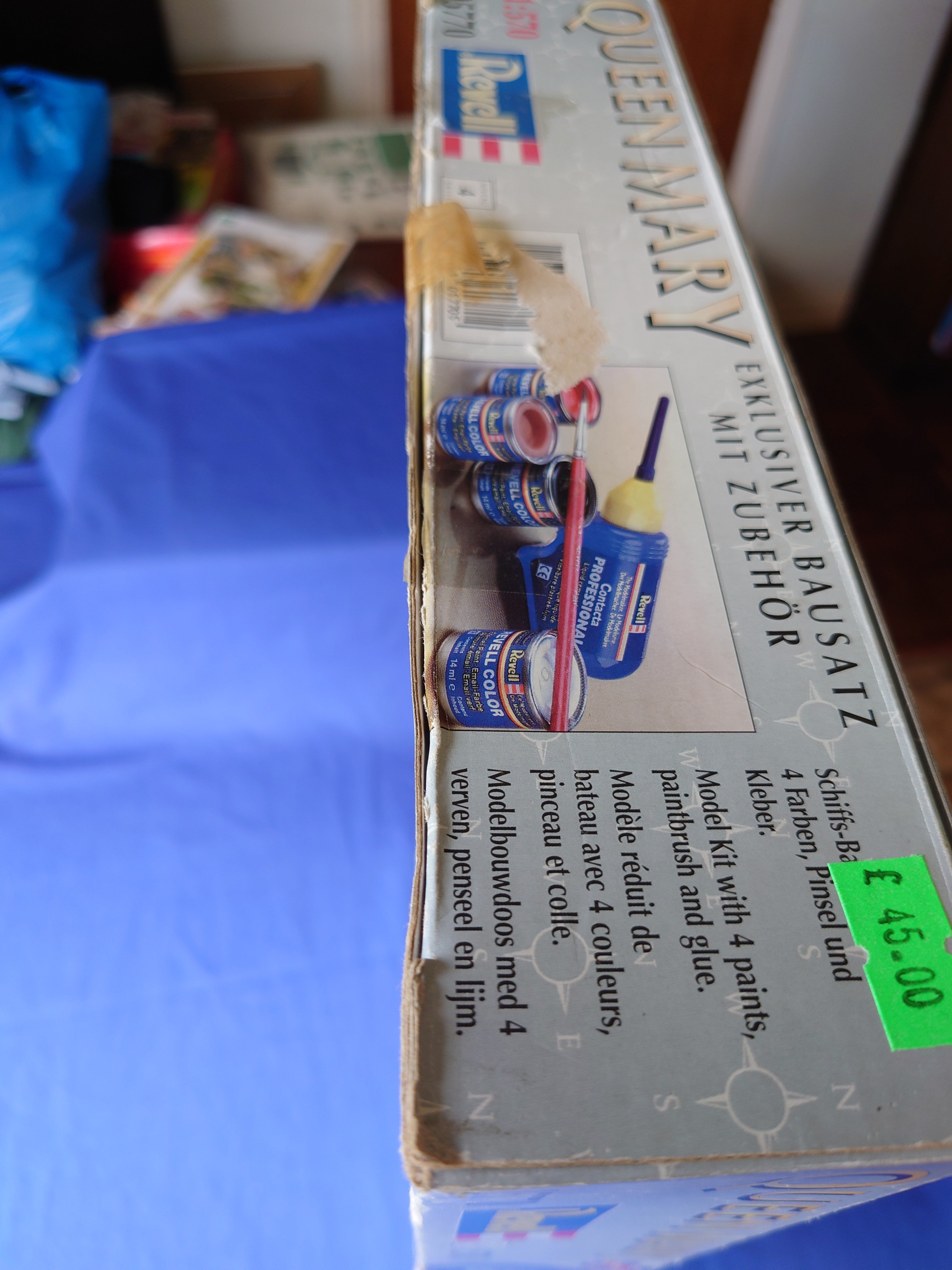 Revell 1/570 Queen Mary Gift Set (05770)