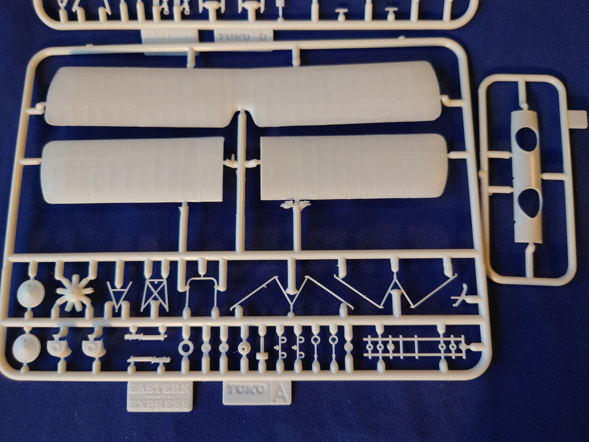 Eastern Express 1/72 Trainer Sopwith 1 1/2 - Strutter (72159) – Monster ...