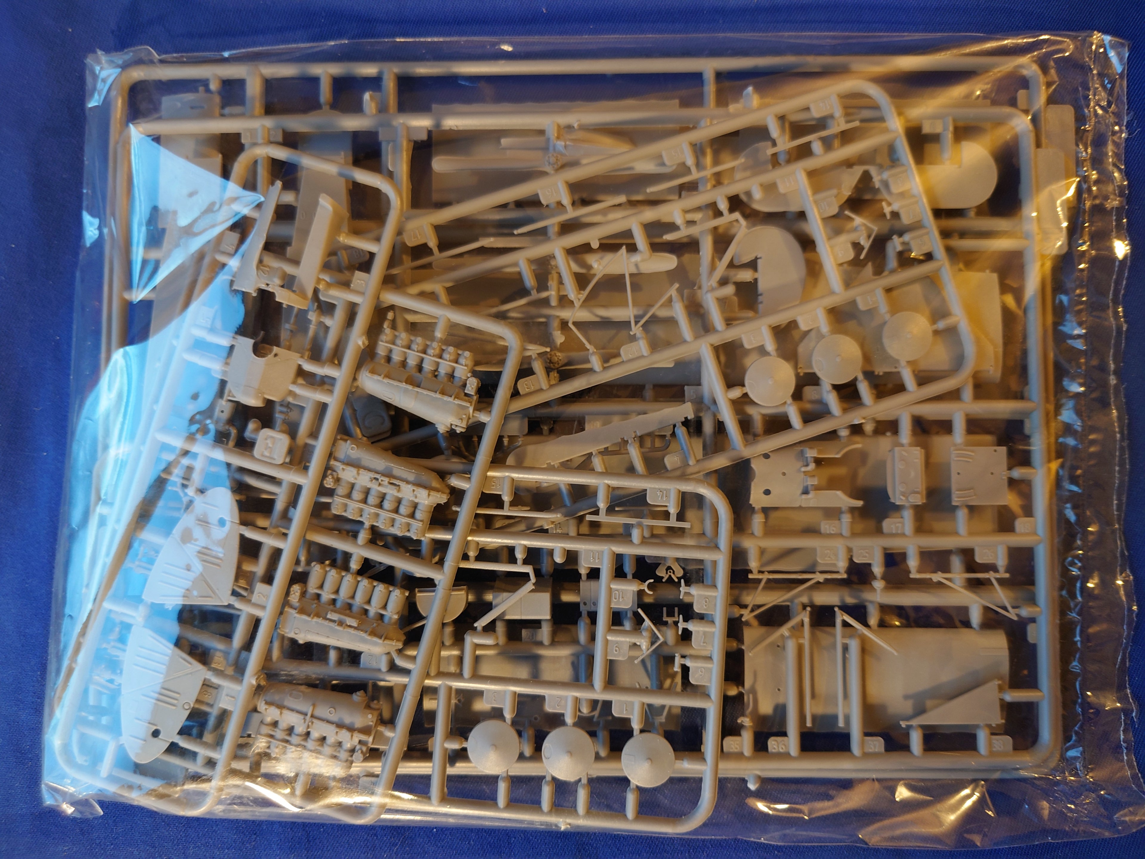 Roden 1/72 Fokker D.VII (Fokker-built late) (417)